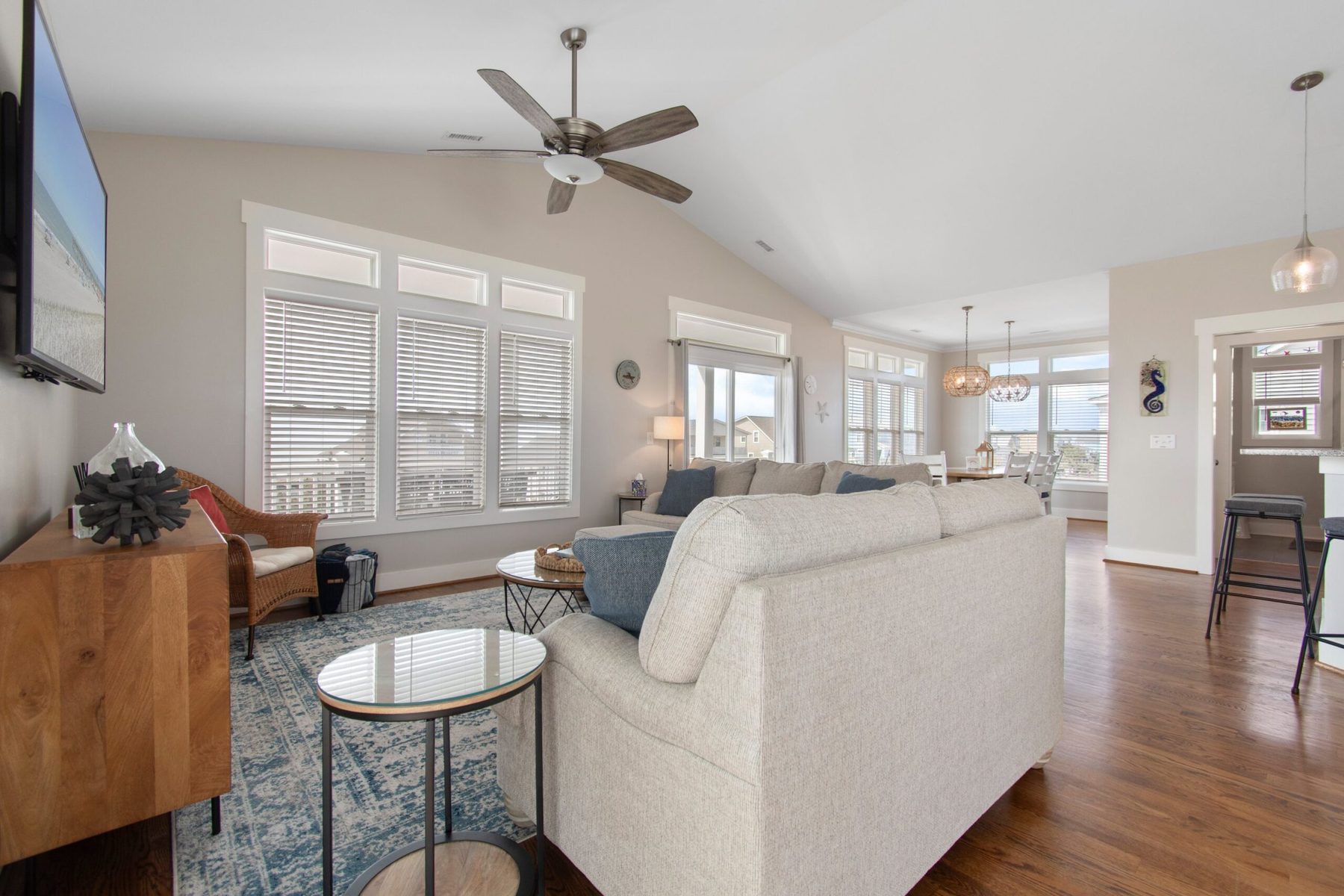 Just Be Luxury Vacation Rental Home 704 Ocean Blvd W, Holden Beach, NC 28462 living gathering